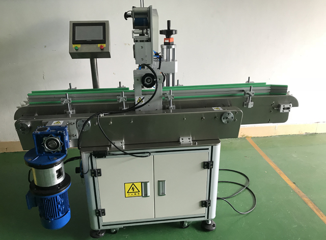 μηχανή κραγιόν ετικετών customized.jpg