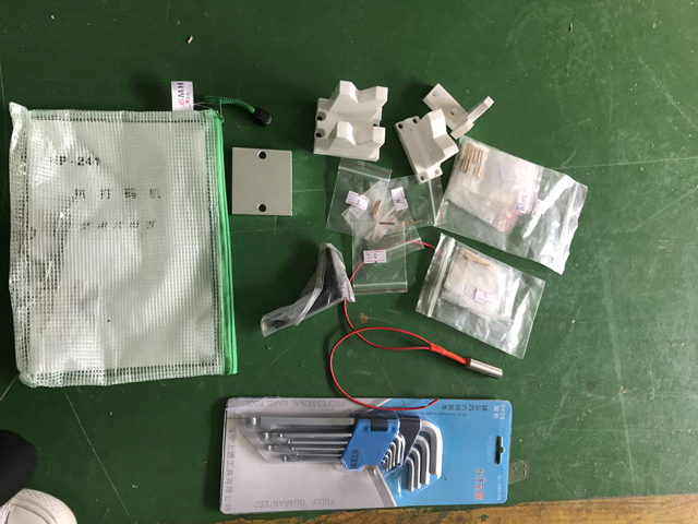 ανταλλακτικά για κραγιόν κάτω labeling.jpg