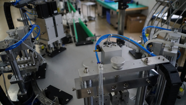 περιστροφικό καπάκι πλήρωσης.jpg