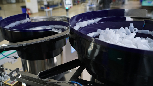 τροφοδότη μπουκαλιών.jpg