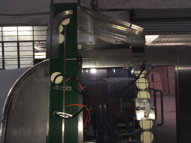 σύστημα ανύψωσης καπακιών.jpg