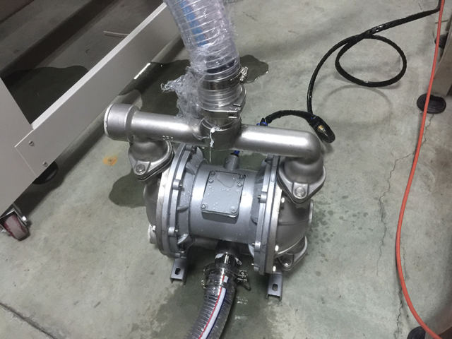 αντλία μεταφοράς υλικών πλήρωσης (1).JPG