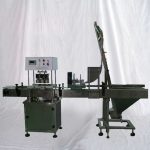 Αυτόματη γραμμική μηχανή κάλυψης κενού για γυάλινο βάζο στη βιομηχανία τροφίμων