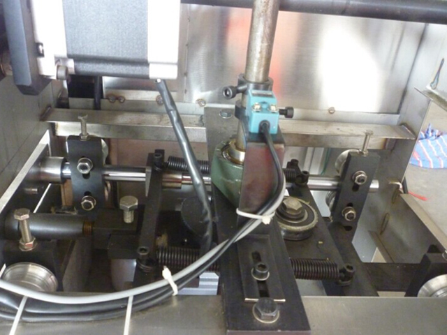 Πλαίσιο από ανοξείδωτο χάλυβα για μηχανήματα συσκευασίας.jpg