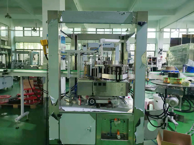 μηχανή ετικετών θερμής τήξης.jpg