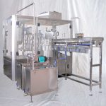 Μηχανή πλήρωσης χυμού γάλακτος σόγιας με αυτόματο στόμιο Stand Up Bags