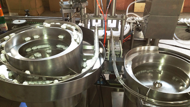 γραμμή πλήρωσης Ε υγρό.jpg