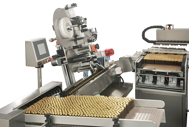 μπουκάλια που εισάγουν σύστημα τροφοδοσίας.jpg