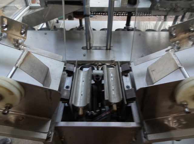 αλεξίπτωτο για θήκες σωλήνων.jpg