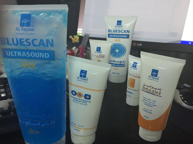 δείγματα σωλήνων για γέμιση κρέμας.jpg