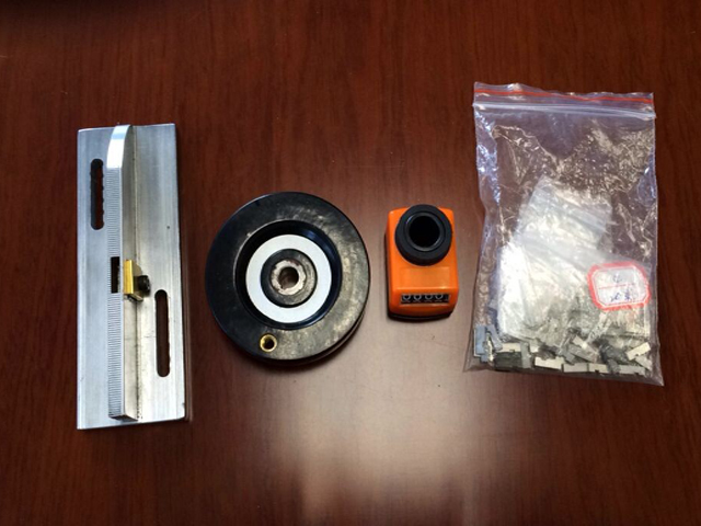 cutter mould for ultrasonic sealing machine MOULD&CUTTER για Μηχανή σφράγισης σωλήνων υπερήχων (1).jpg