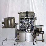 Μηχανή πλήρωσης και πρεσαρίσματος για μικρά μπουκάλια με λάδι περιποίησης μαλλιών Monoblock