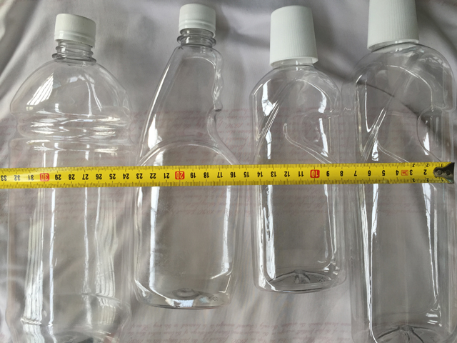 ετικέτες και μπουκάλια.jpg