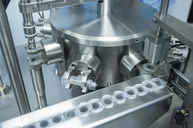 γραμμή πλήρωσης συρίγγων (5).jpg