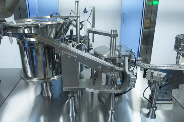 γραμμή πλήρωσης συρίγγων (1).jpg