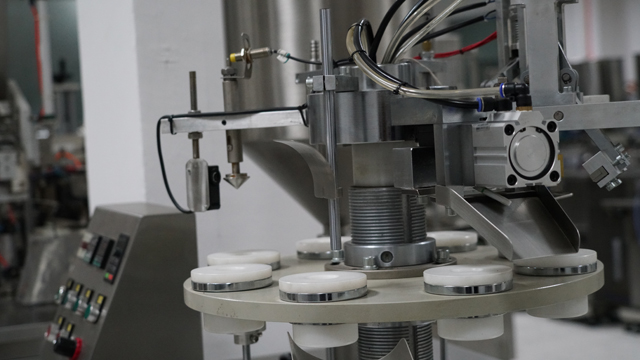 σφραγιστικό πλήρωσης σωλήνα πλαστικό.jpg