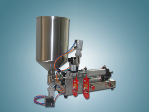 illustration of filling machine working μηχάνημα πλήρωσης χοάνης οριζόντια για σακούλες στομίου.jpg