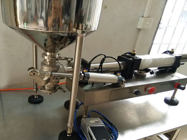 εικονογράφηση μηχανής πλήρωσης.jpg