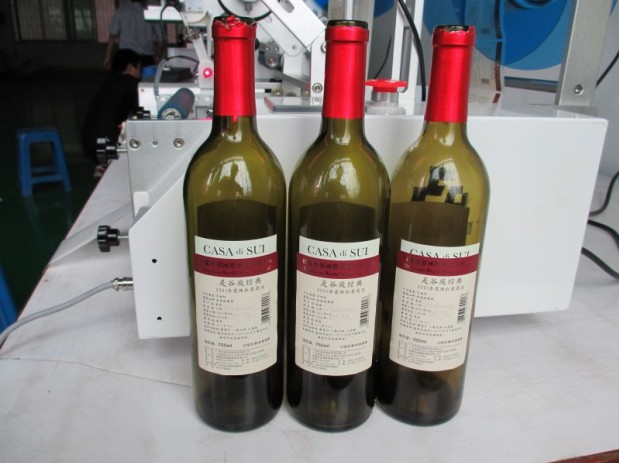 red wine bottles μπουκάλια κόκκινο κρασί.jpg