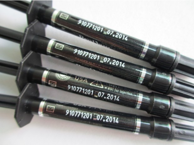 labeling printer machine for syringes εκτύπωση ετικετών σύριγγας.jpg